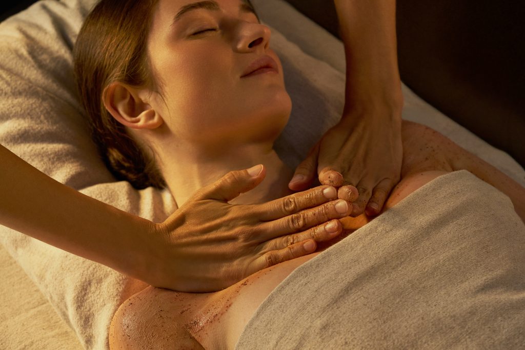 Spa de l’Hôtel de la Cité : une nouvelle ère du bien-être 02 P6 GOM PAPAYA 0072 02 P6 GOM PAPAYA 0072